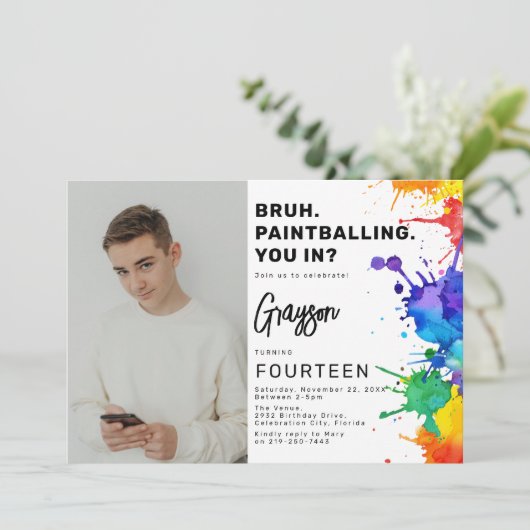 Paintballing foto verjaardagsfeestje uitnodiging (Staand voorkant)