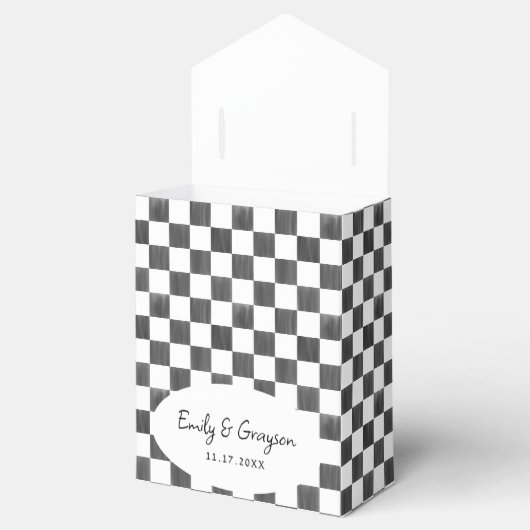 Painted Black Checkerboard Pattern Wedding Bedankdoosjes (Geopend)