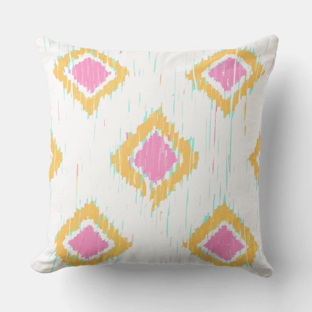 Painterly Ikat in roze en Oranje Pillow door KCS Kussen (Voorkant)