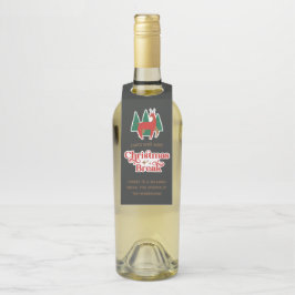 Pairs Well With Christmas Break Flessenhanger