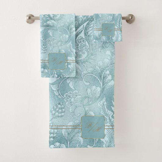 Paisley Garden FloraMonogram Cadet Blauw/Goud ID75 Bad Handdoek (Insitu)