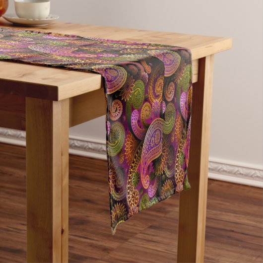 Paisley Paars Korte Tafelloper (Voorbeeld)