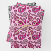 Paisley Pattern, Fuchsia Pink en Grey Inpakpapier Vel (In situ)