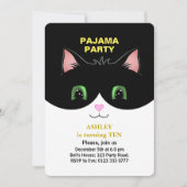 Pajama Party & Cute Tuxedo Cat Uitnodiging (Voorkant)