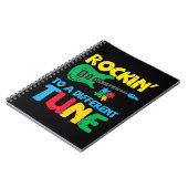 Pak deze schattige Rockin op verschillende tong T- Notitieboek (Linkerzijde)