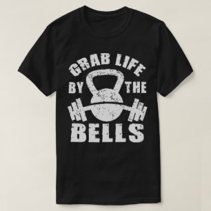 Pak het leven bij de klokken - Workout Motivatie T-shirt