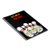 Pak me dan als je kan, Grappige Bowling Pins met C Notitieboek (Rechterzijde)