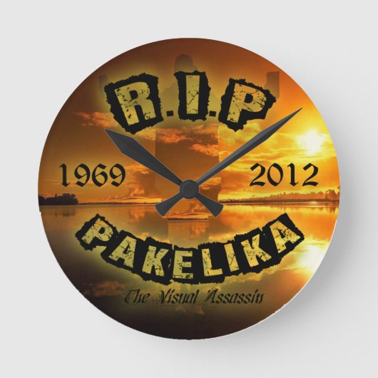 Pakelika Tribute Clock Ronde Klok (Voorkant)