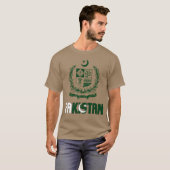 Pakistaanse vlag en wapenschild t-shirt (Voorkant volledig)