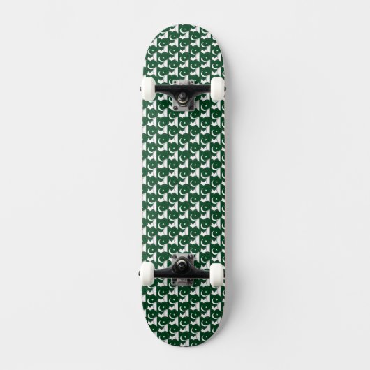 Pakistaanse vlag kleuren harten patroon patriottis persoonlijk skateboard (Voorkant)