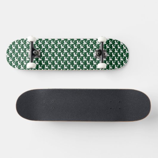Pakistaanse vlag kleuren harten patroon patriottis persoonlijk skateboard (Horizontaal)
