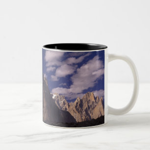 Pakistan, Baltoro Muztagh Range, Grand Cathedral Tweekleurige Koffiemok