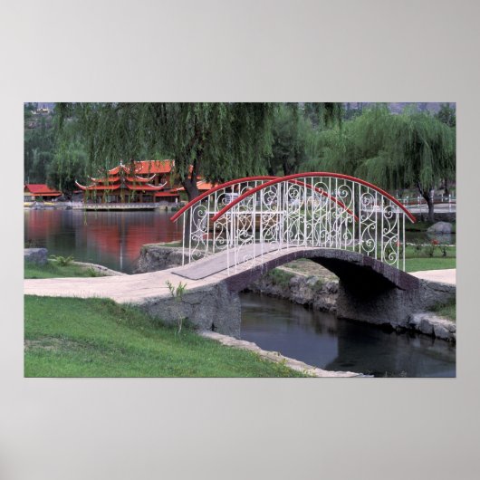 Pakistan, regio Skardu. Shangri La Lodge Poster (Voorkant)