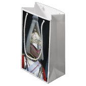 Palace Guard Gift Bag Klein Cadeauzakje (Voorkant Gekanteld)