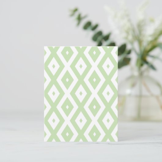 Pale green and white diamond pattern RSVP kaartje (Staand voorkant)