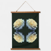 Pale Yellow Rose In Bloom Mirror Abstract Hangend Wandkleed (Voorkant)