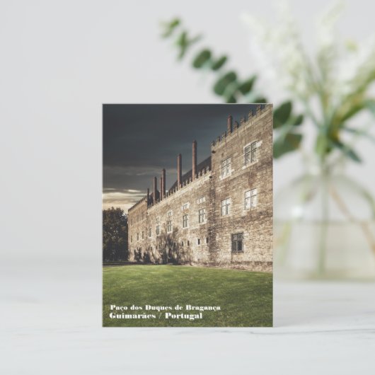 Paleis van de hertogen van Braganza Briefkaart (Staand voorkant)