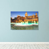 Paleis van het verloren stadshotel en zwembad canvas afdruk (Insitu (Houten vloer))