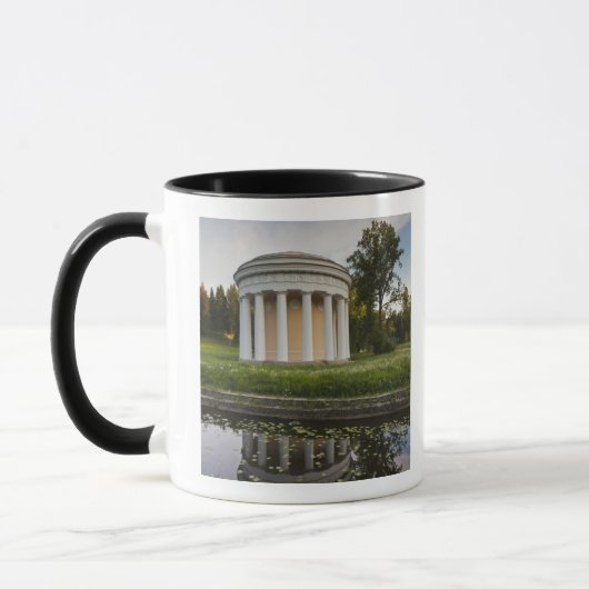 Paleis van Tsaar Paul I, Tempel der Vriendschap Mok (Links)
