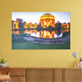 Paleis voor Schone Kunsten in de schemering Canvas Afdruk (Insitu (Woonkamer))