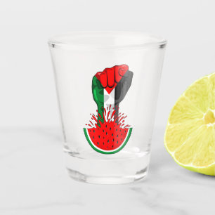 Palestijnse verzetsstrijders steken de kop op in W Shot Glas