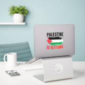 PALESTINA BLOEDT STICKER (Laptop op bureau)