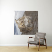 Pallas Cat in de sneeuw Wandkleed (In Situ (horizontaal))