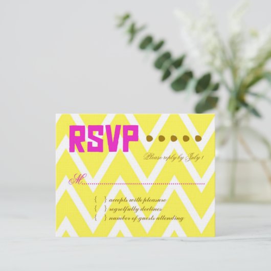 PALM BEACH RSVP Yellow Chevron Linen Paper Kaartje (Staand voorkant)