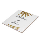 Palm Leaf Gold Glitter Custom Couple Name Tropical Tegeltje (Zijkant)