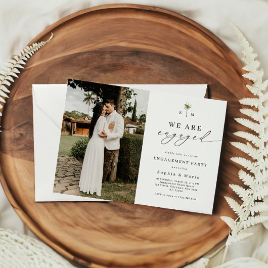 Palm Tree Monogram Beach Engagement Party Kaart