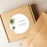 Palm Trees Tropische Strand Bestemming Bruiloft Ronde Sticker<br><div class="desc">Vier uw bruiloft met deze  stickers,  met waterverf palmbomen en uw aangepaste tekst. Voeg eenvoudig uw eigen gegevens toe door op de optie "personaliseren" te klikken.</div>