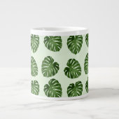 Palmbladeren, groene bladeren, tropisch patroon grote koffiekop (Voorkant)