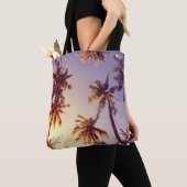 palmbomen blauwe lucht tote bag (Dichtbij)
