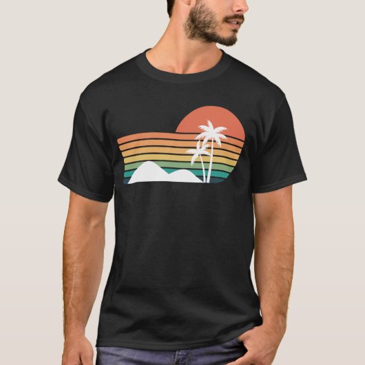 Palmbomen in de zonsondergang Cool Beach ontwerp T-shirt (Voorkant)
