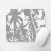 Palmbomen in een geposteriseerd ontwerp muismat (Met muis)