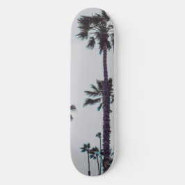 palmbomen langs de oceaan persoonlijk skateboard