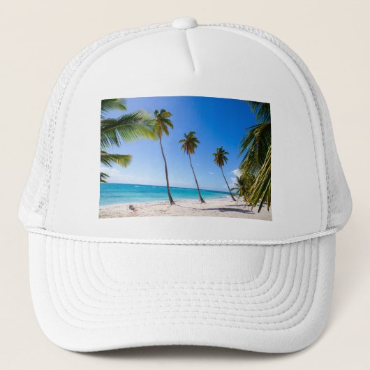 Palmbomen op het strand van Isla Saona Trucker Pet (Voorkant)