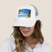 Palmbomen op het strand van Isla Saona Trucker Pet (In situ)