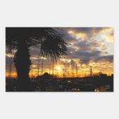 Palmboom bij haven. rechthoekige sticker (Voorkant)