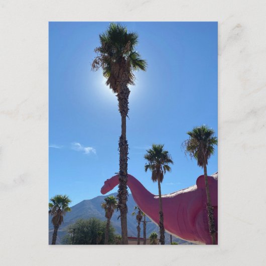 Palmboom en roze dinosaurus briefkaart (Voorkant)