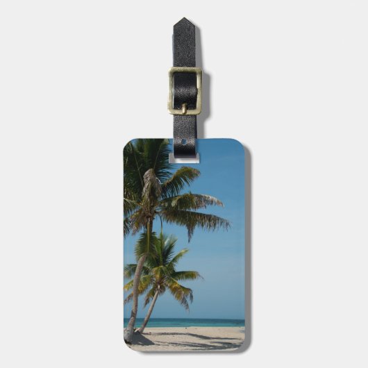 Palmboom en wit zandstrand bagagelabel (Voorkant verticaal)