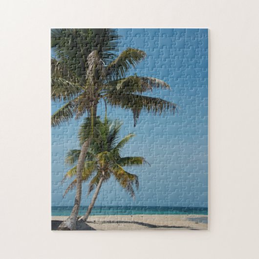 Palmboom en wit zandstrand legpuzzel (Verticaal)