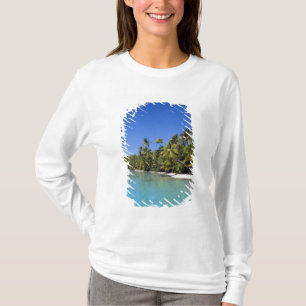 Palmboom omzoomd strand Cook Eilanden 2 T-shirt