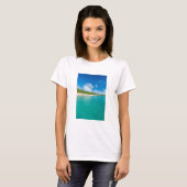Palmboom omzoomd strand, Tonga T-shirt (Voorkant volledig)