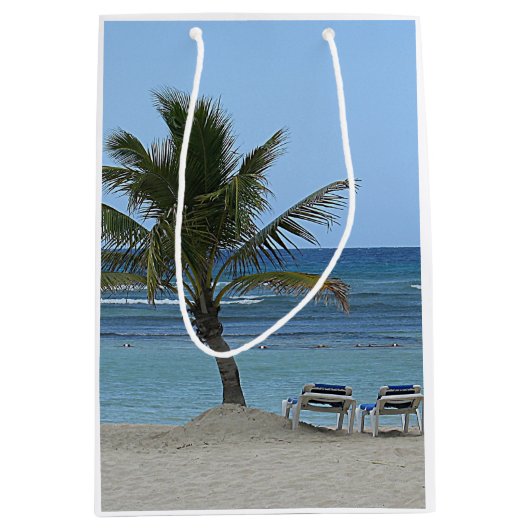 Palmboom op de strand medium cadeauzakje (Voorkant)