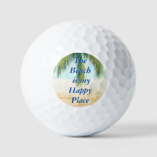 Palmboom op een zonnige dag op het strand golfballen