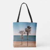 Palmboom op het strand in de ochtend tote bag (Achterkant)