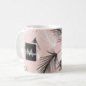 Palmen Zwart Wit Aardetoon Roze Koffiemok (Voorkant links)