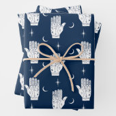 Palmistry inpakpapier vellen met handen (In situ)