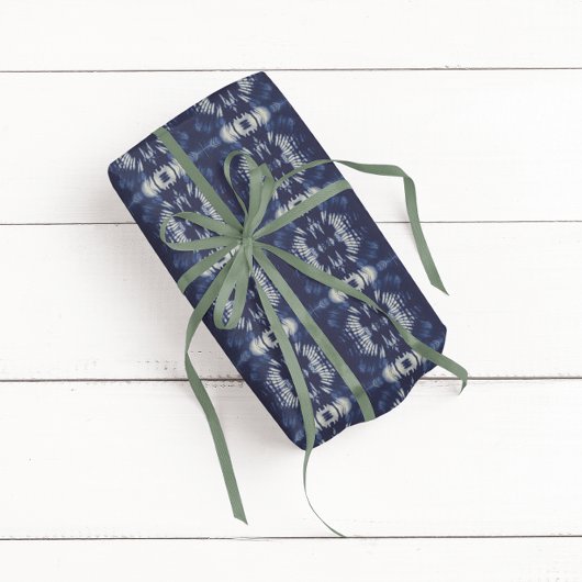 Palmleder in papierbladen met blauw schuifbalken cadeaupapier